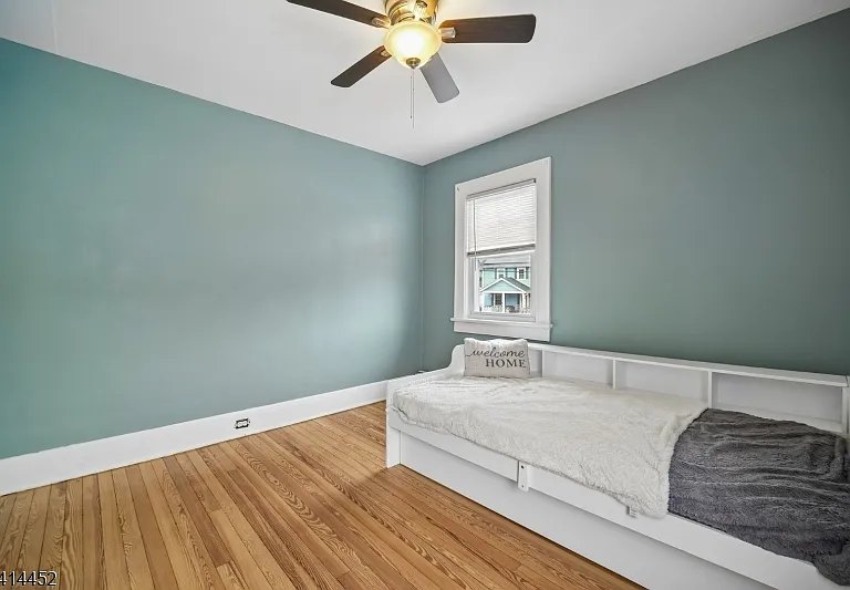 10 Hurley Ave — Photo 19