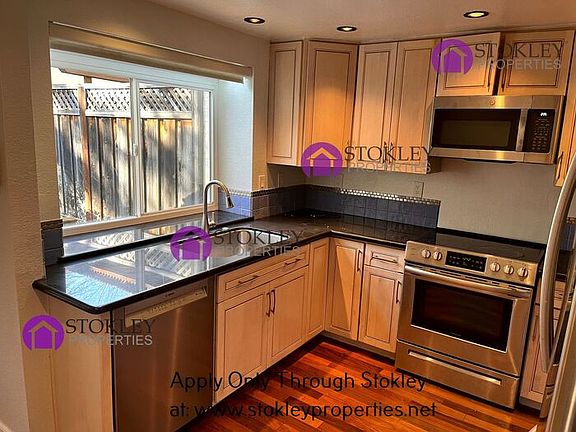3rd image of 324 Lake Brook Ct
