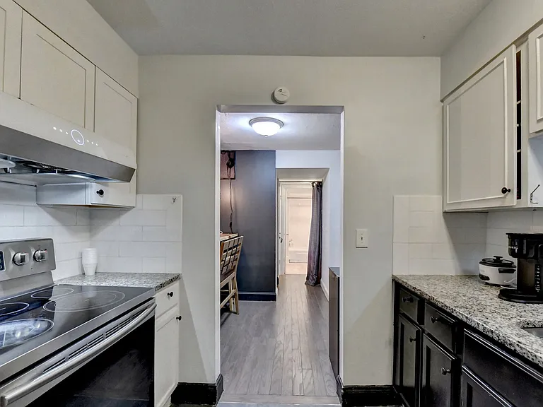 3071 Colonial Way #J — Photo 23