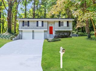 5811 Simone Dr, Stone Mountain, GA 30087