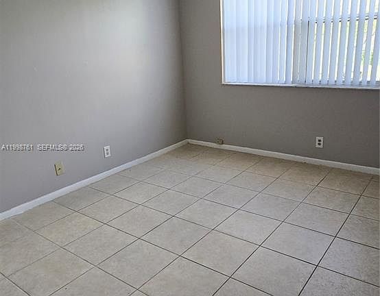3rd image of 8901 Wiles Rd APT 303