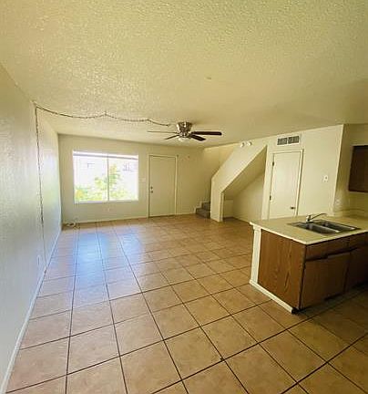 5th image of 1723 E Glenn St #B