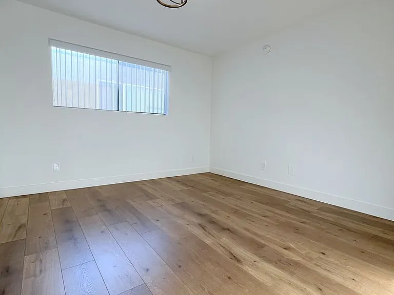 14423 Tiara St #1-10 — Photo 19