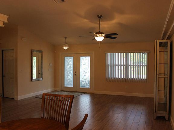 3rd image of 5769 NW Zenith Dr