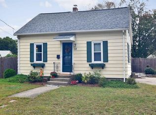 112 Milton Rd, Warwick, RI 02888