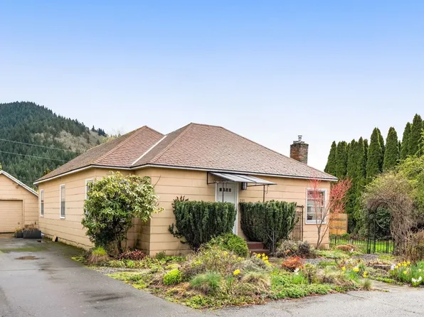 757 NE Fields Ave, White Salmon, WA 98672