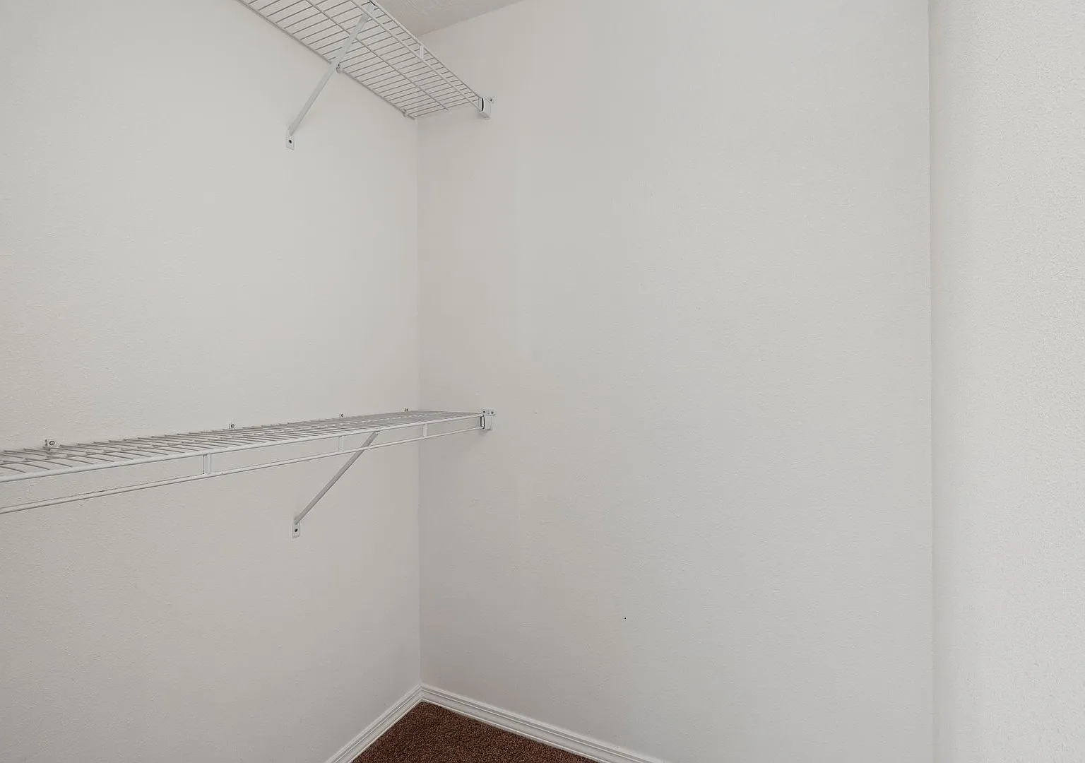 3 Bedroom Duplex - Springfield MO — Photo 3