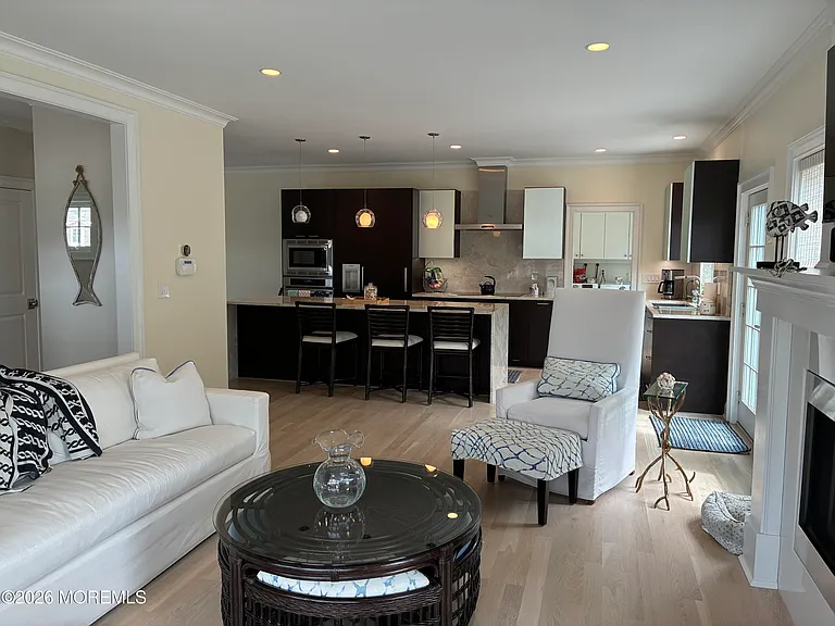 104 Stephens Pl — Photo 10