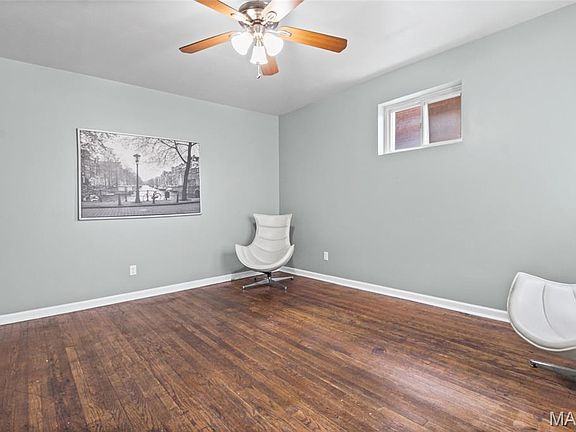 5th image of 3644-3646 Bates St