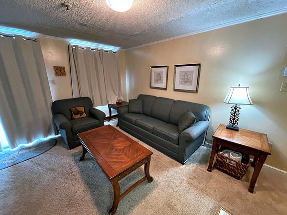 2nd image of 338 Mountain Lodge