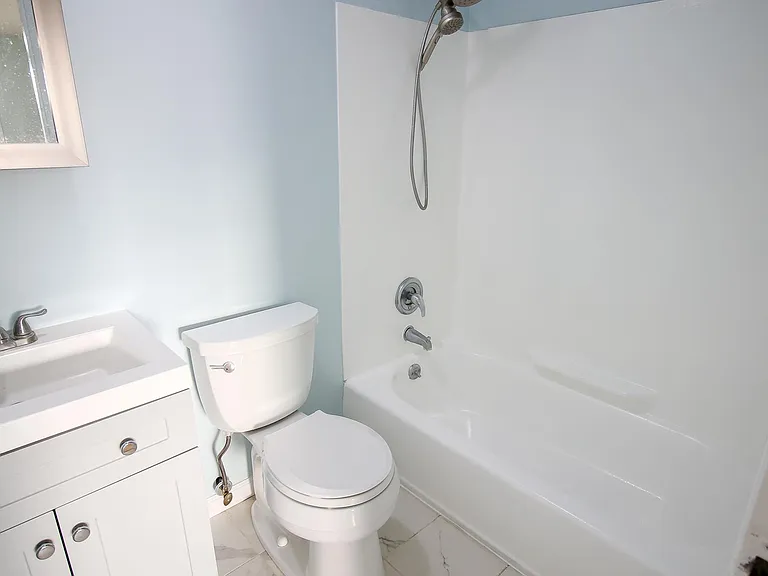 564 Sierra Vista Ln — Photo 10
