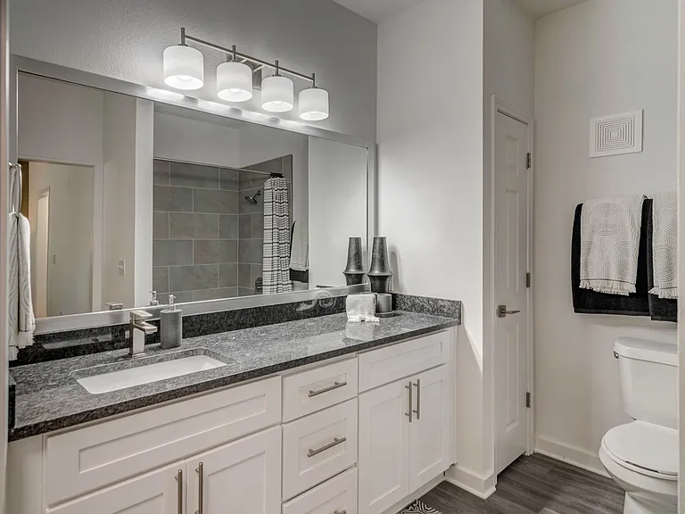 Cortland West Plano — Photo 13