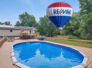 21 Shaw Rd, New Windsor, NY 12575