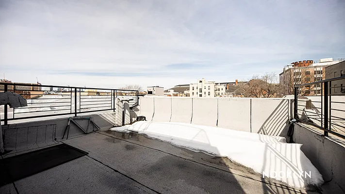 Rented by Nooklyn NYC LLC | media 11