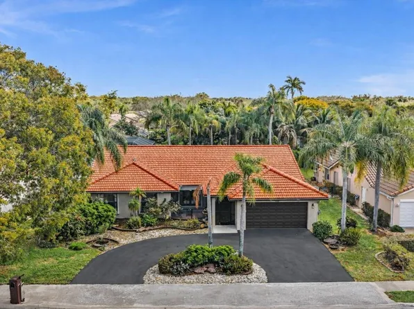 5355 N Springs Way, Coral Springs, FL 33076