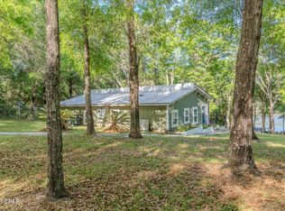 4651 Moss Hill Rd, Chipley, FL 32428