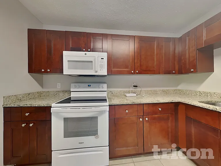 7503 Leon Ave — Photo 5