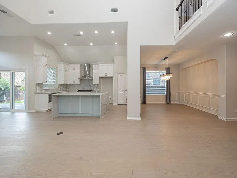 1352 Bentgrass Dr — Photo 12