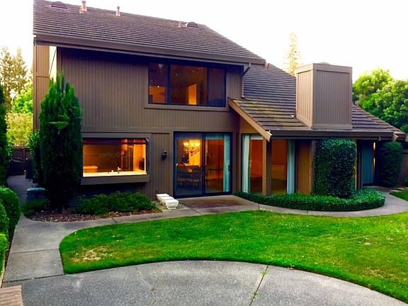 3rd image of 11489 Hesperian Cir