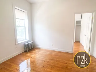 Rented by Realty 2000 Corp