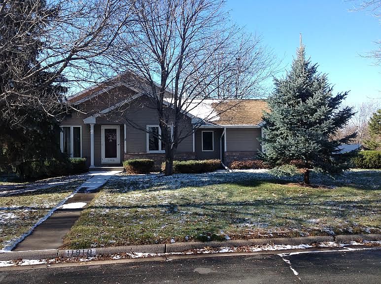 1st image of 11910 Summerset Ln