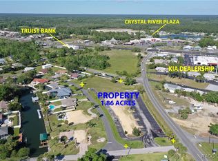 547 W Fort Island Trl, Crystal River, FL 34429