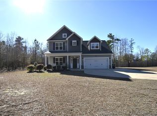 2015 Hayfield Rd, Wade, NC 28395