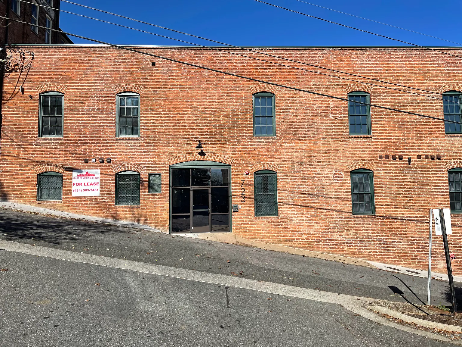 723 Jefferson St. — Photo 3
