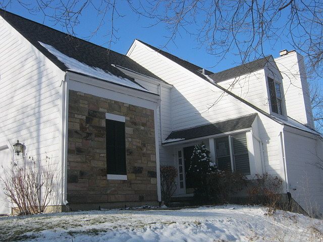 1st image of 22 Whittington Crse