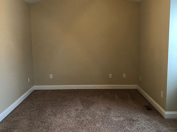 2nd image of 1009 Ann Marie Dr