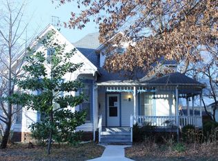 1908 Spruce St, Murphysboro, IL 62966