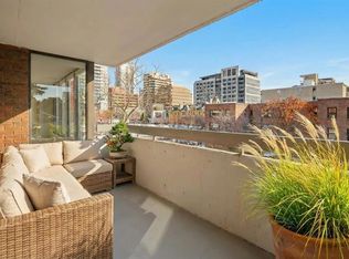 1001 N 13th Ave SW #310, Calgary, AB T2R 0L5