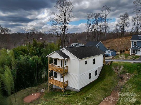 115 Northbend Dr, Asheville, NC 28804