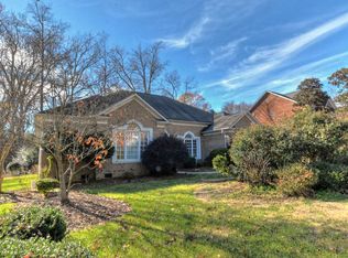 4633 Fairvista Dr, Charlotte, NC 28269
