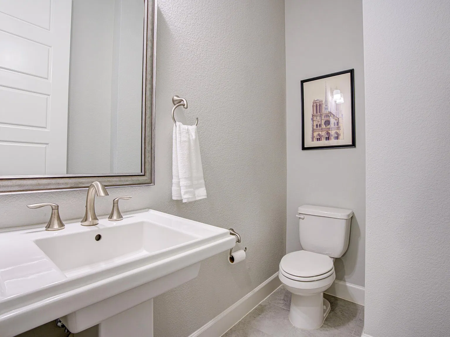 3 bed, 3.5 bath, 1856 sqft, $2,850 — Photo 3