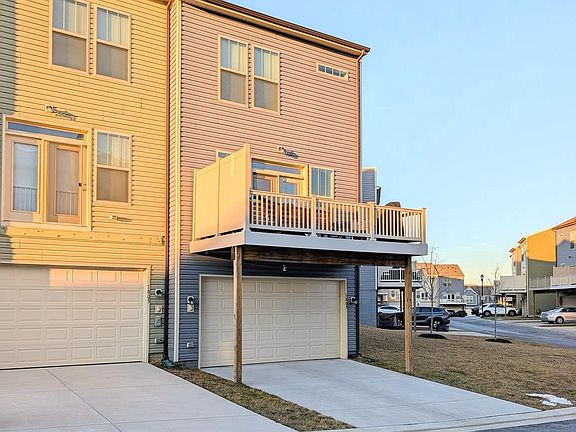 2nd image of 1807 Evans Rd