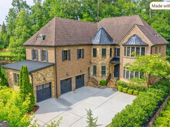 215 Penrith Pl, Sandy Springs, GA 30350