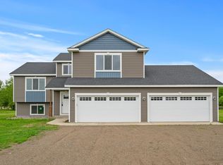 112 Oak Ln, Foreston, MN 56330