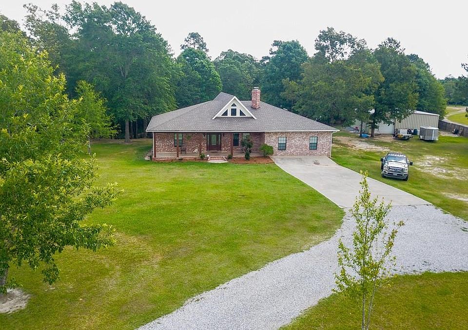 1st image of 5 Blueberry Ln