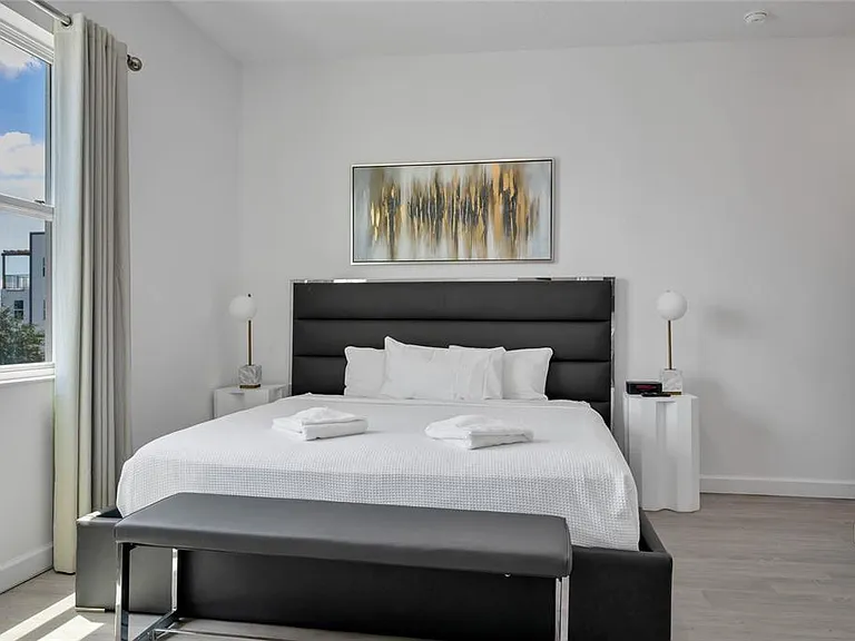 395 Famagusta Dr — Photo 18