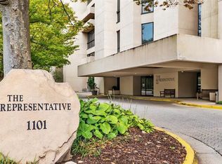 1101 S Arlington Ridge Rd #5, Arlington, VA 22202