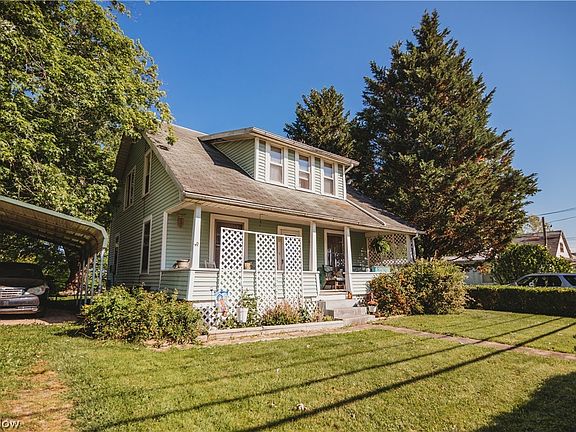 3rd image of 425 Hill St