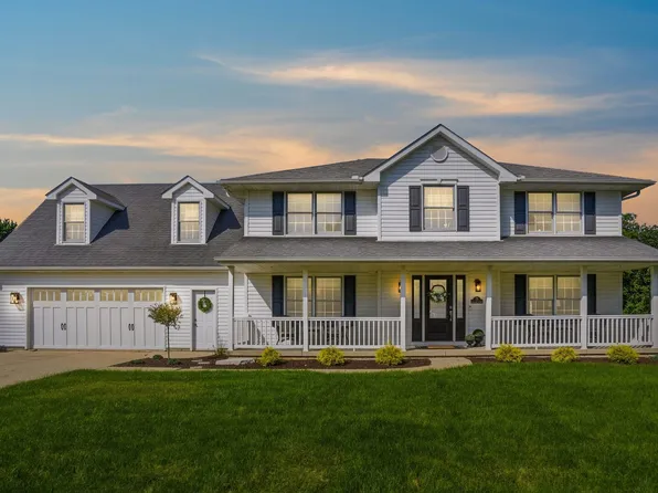 71 Hickory Ct, Geneseo, IL 61254