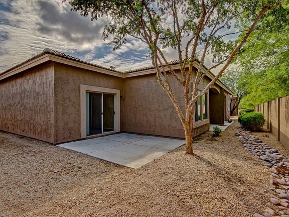 4th image of 26 S Quinn Cir Unit 9