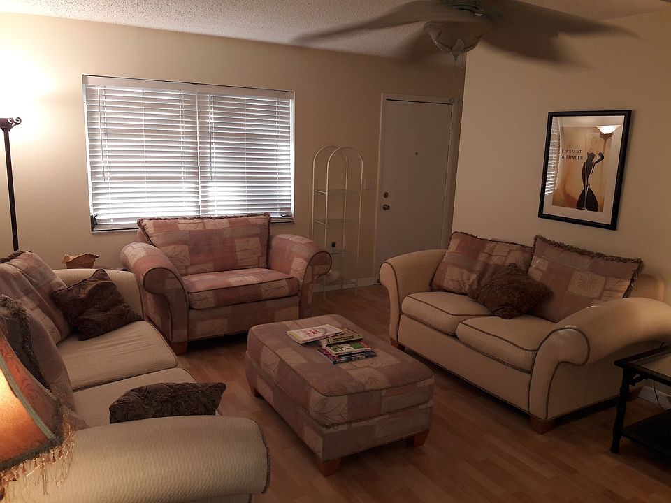 1st image of 390 301 W Blvd #6C