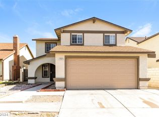 6352 Copperfield Ave, Las Vegas, NV 89108