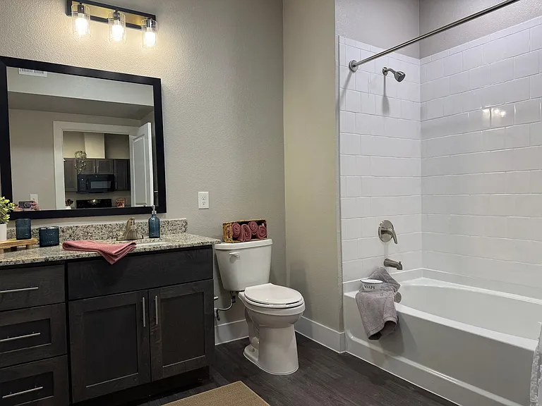 Legacy Lockhart Senior Apartments — Photo 20