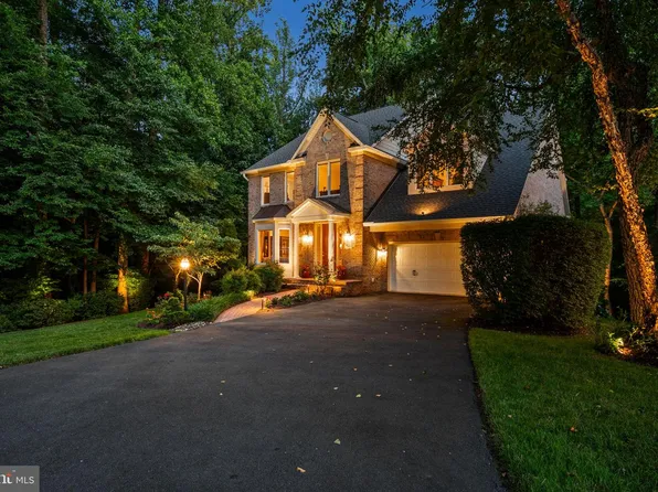 3431 Putnam St, Falls Church, VA 22042