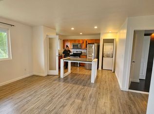 611 Iwalani St, Hilo, HI 96720