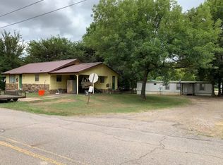 1102 Danville Rd, Waldron, AR 72958